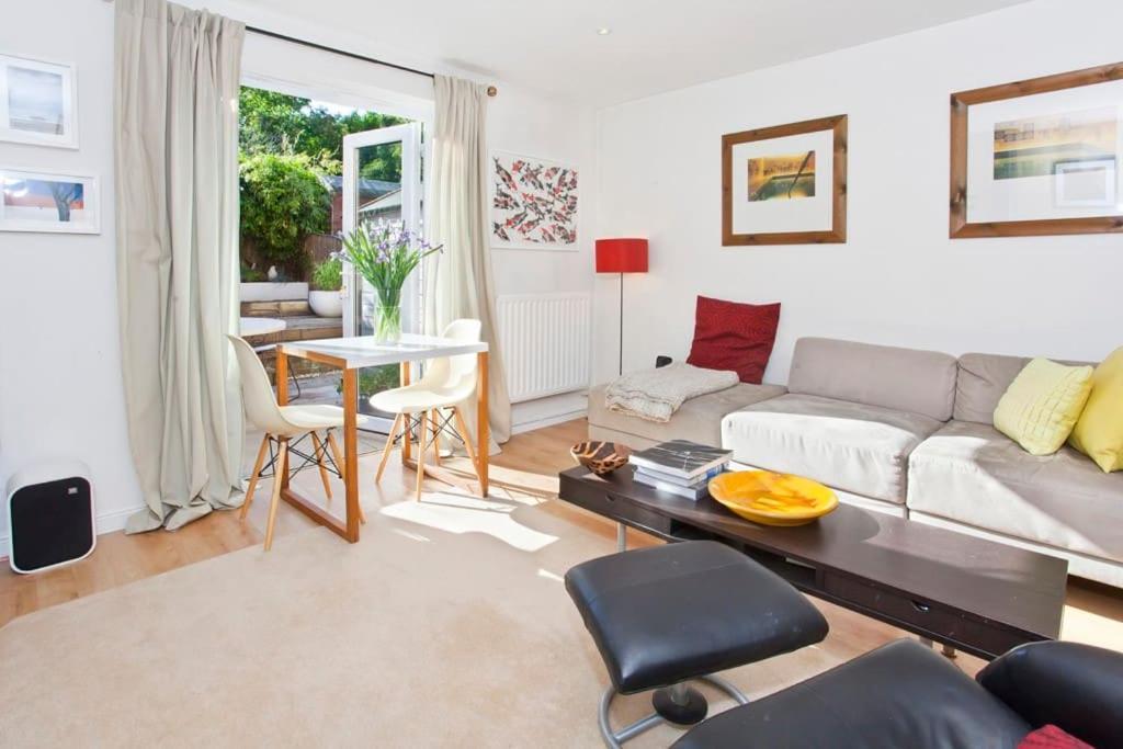 Walking Distance To Racecourse And City Centre York Buitenkant foto