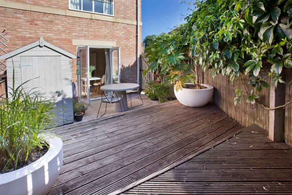 Walking Distance To Racecourse And City Centre York Buitenkant foto